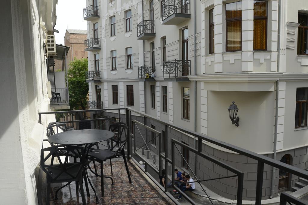 Opera Hotel Tbilisi Buitenkant foto